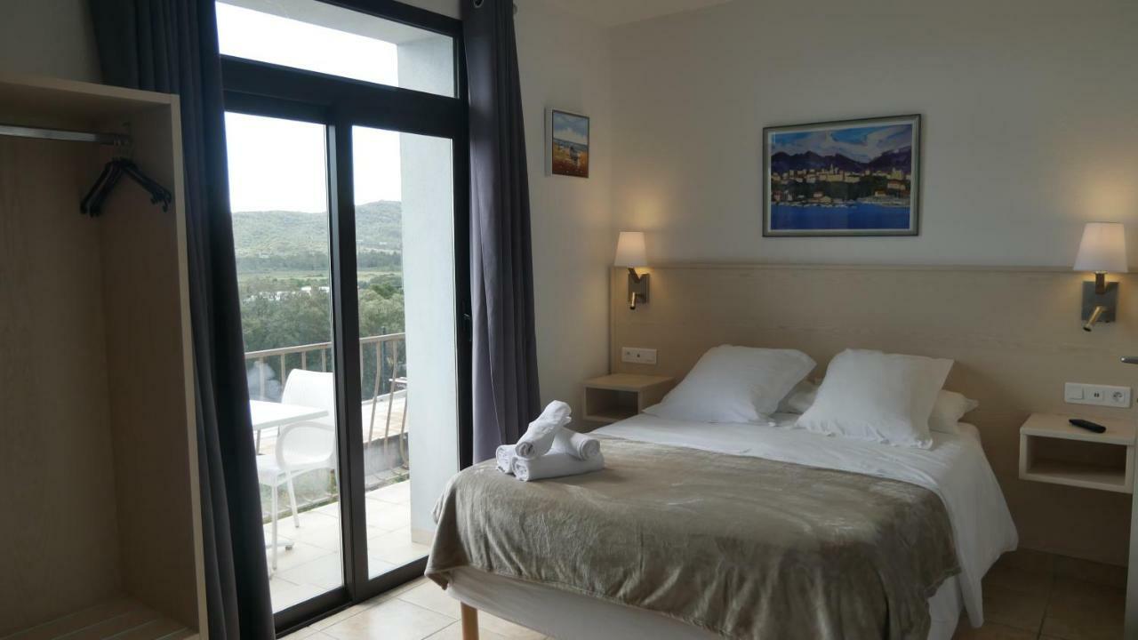 Corsica Hostel Porto-Vecchio, Partie Dortoirs Buitenkant foto